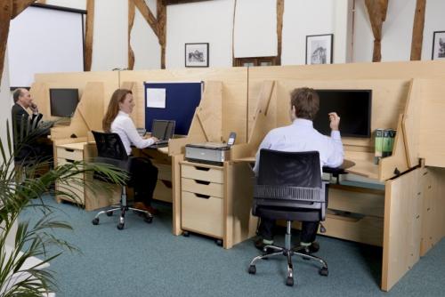 ConverTable-Desk-work-stations-678x453